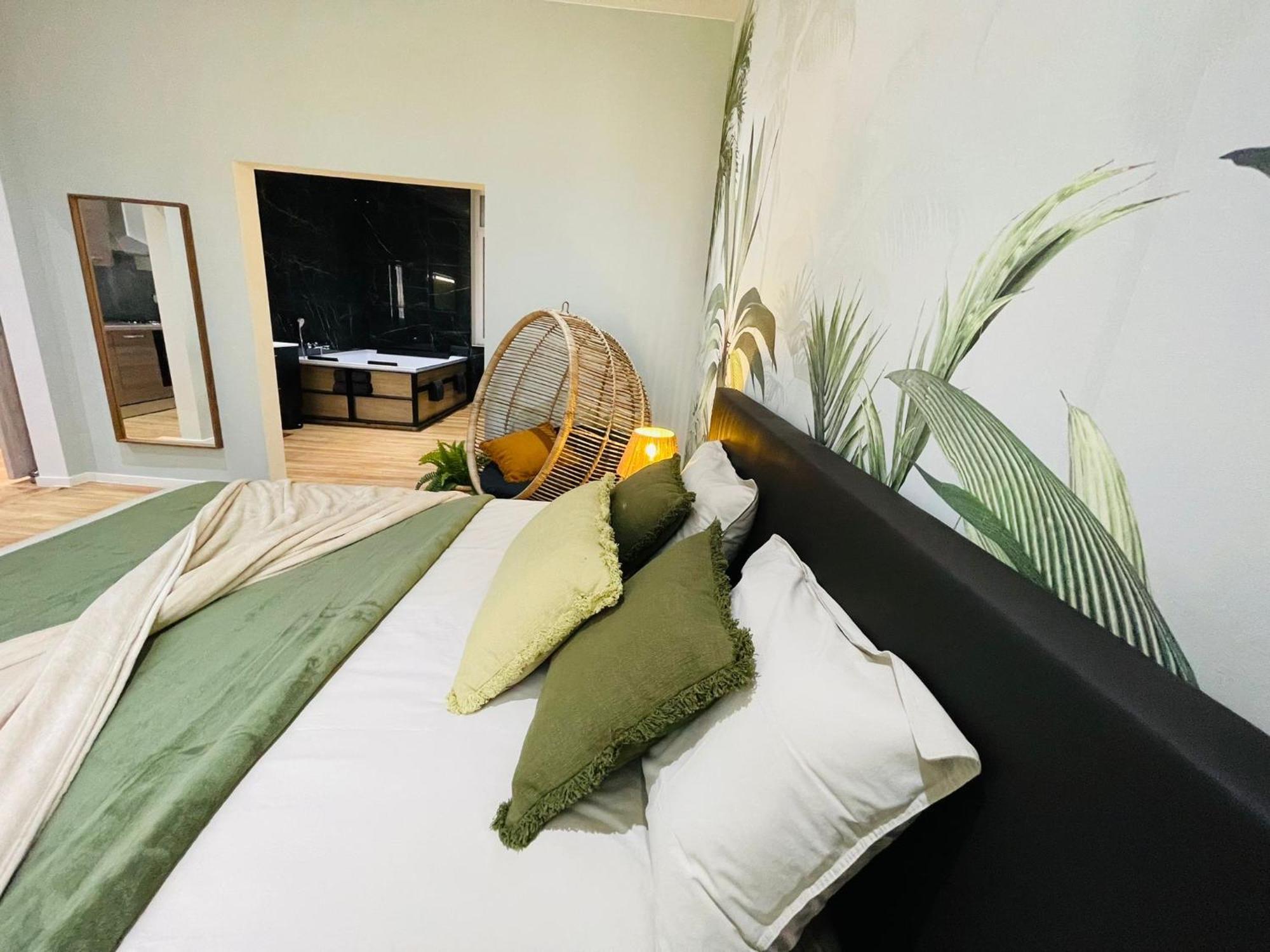 Appartement Exotique Avec Bain Balneo Liège Eksteriør bilde
